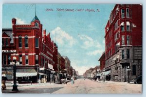 Cedar Rapids Iowa IA Postcard Third Street Business Section Scene c1910s Antique
