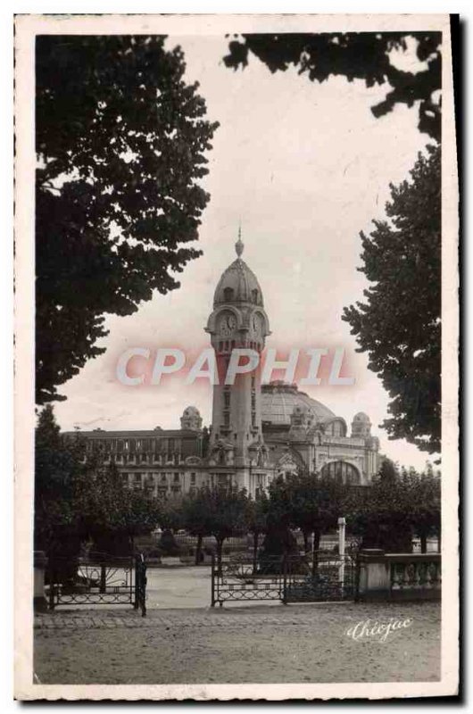 Modern Postcard Limoges La Gare des Benedictins view gardens