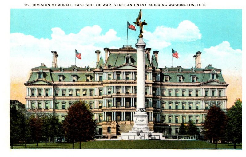 Washington D.C.   Division Memorial , East of War State and Navy bldg