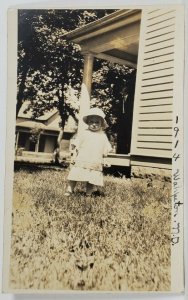 Wahpeton ND Cute Child in Yard At Porch 1914 RPPC Postcard R3