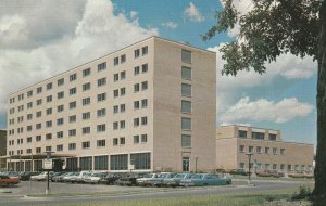 SASKATOON , Saskatchewan, Canada, 50-60s ; St Paul's Hospital