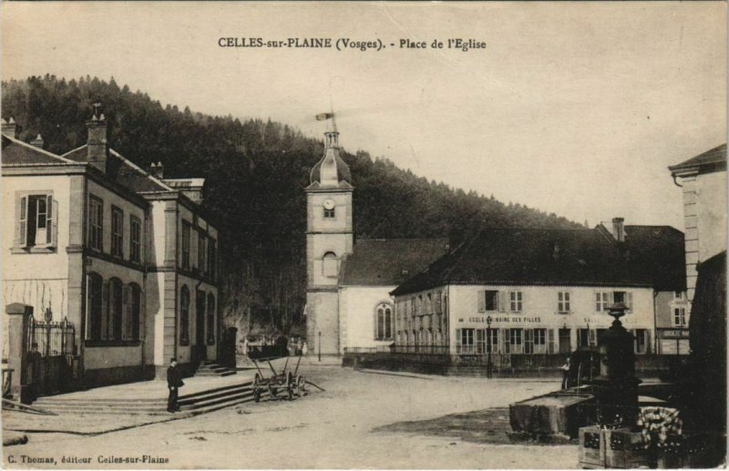 CPA CELLES-sur-PLAINE - PLACE DE L'Église (153510)