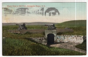 Annapolis Royal, N.S., Black Hole in Old Fort