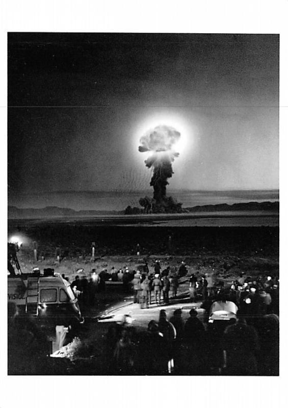 Yucca Flat, Nevada 1953 - Atomic Bomb Test