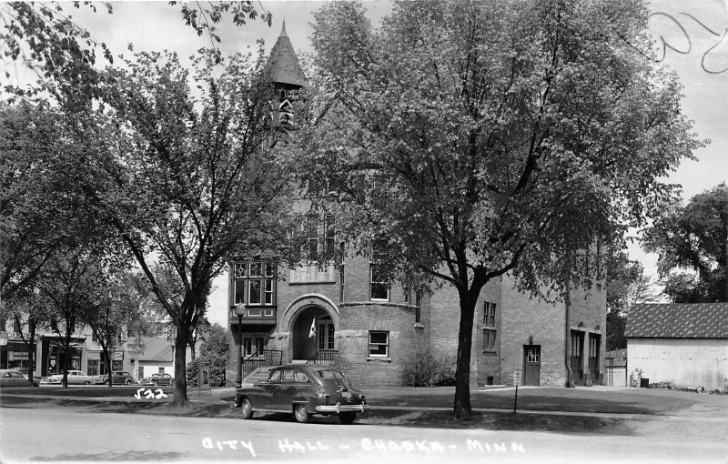 J17/ Chaska Minnesota RPPC Postcard c1950s City Hall Building  13