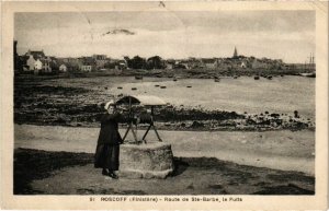 CPA Roscoff- Route de Ste Barbe,le puits FRANCE (1026197)