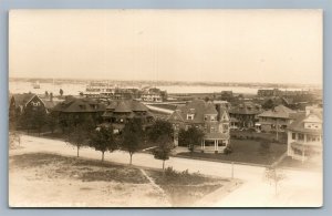 NY (?) SCENE ANTIQUE REAL PHOTO POSTCARD RPPC