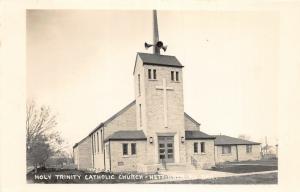F14/ Hettinger North Dakota RPPC Postcard c1950s Holy Trinity Catholic Church