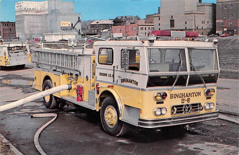 1976 Engine No. 5, Ward LaFrance Pumper Hudson, NY.USA Fire Department Unused 