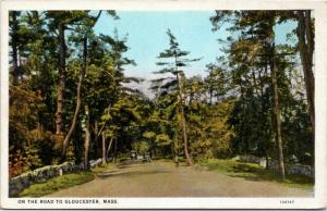 postcard Massachusetts - On the Road to Gloucester, Mass.