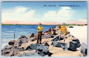1930-50's ROCK PILE WILDWOOD BY-THE-SEA NEW JERSEY NJ VINTAGE LINEN POSTCARD
