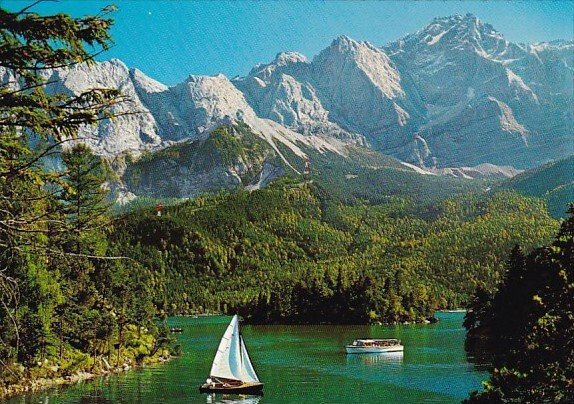 Germany Eibsee Blick Vom Seerundweg Auf Riffelspitzen und Zugspitze