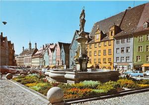 BG5870 car voiture landsberg am lech hermoerstrasse mit marienbrunnen  germany