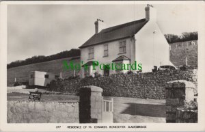 Cornwall Postcard - Sladesbridge, Residence of Mr Edwards Bonesetter  HP548