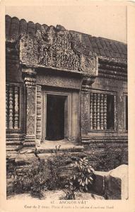 BF36224 cour du 2 etage porte d acces Cambodia angkor vat  front/back scan