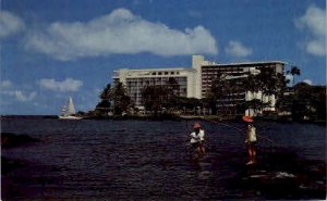 Naniloa Hotel - Hilo Bay, Hawaii HI