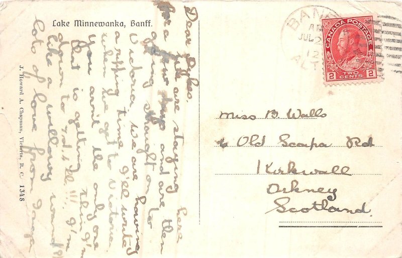 US33 postcard Canada Lake Minnewanka Banff.