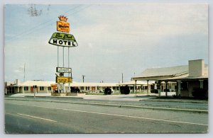 Roadside~Bardsburg New Mexico~Sea Shell Motel~Sign~Pool Slide~1971 Postcard