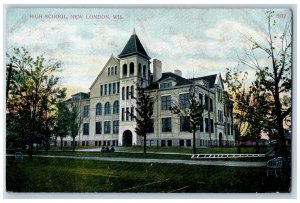 New London Wisconsin Postcard High School Exterior Building 1910 Vintage Antique