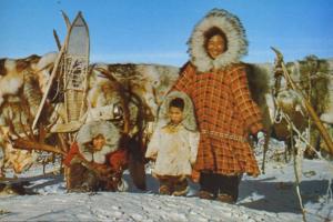 Eskimo Woman and Children Indigenous Northern Life Arctic Smiling Postcard D17