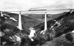 BF30287 viaduc des fades le genat d europe train france