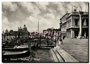 Modern Postcard Venezia Traghetto S Marco