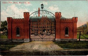 Gates of Fort Blees, Macon MO c1907 Vintage Postcard P77