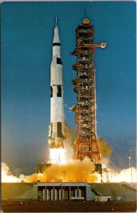 Florida Kennedy Space Center Apollo/Saturn Space Vehicle