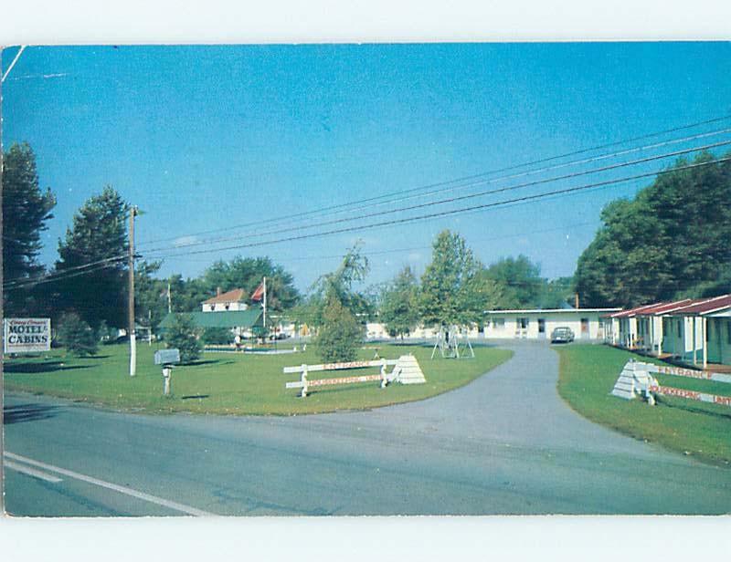 Bent Corner Pre-1980 MOTEL SCENE Cornwall Ontario ON B7194