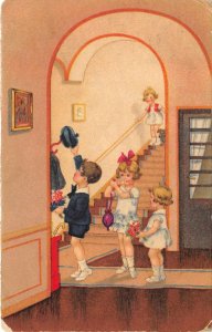 Lot281 children with flower boy and girl  comic postcard belgium pauli ebner
