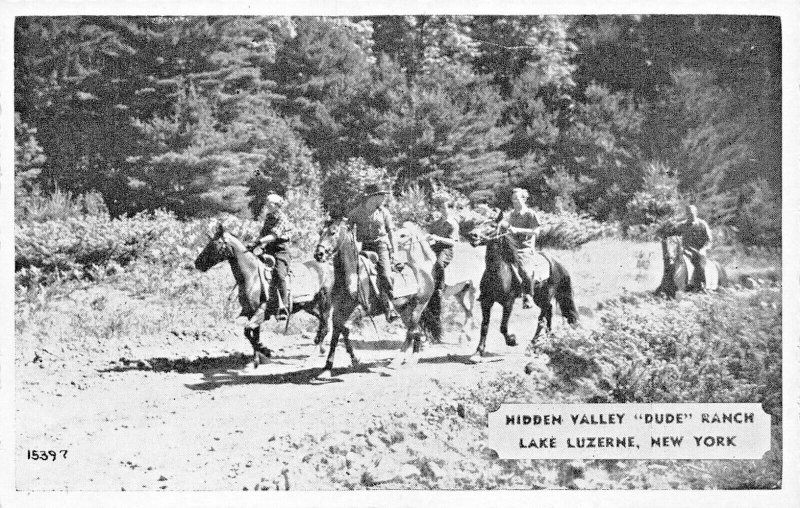 LAKE LUZERNE NEW YORK~DUDE RANCH~LOT OF 4 POSTCARDS-BUILDING-HORSES-STAGECOACH