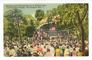 FL - St. Petersburg. Williams Park, Open-Air Band Concert 