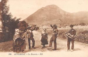 BR78213 auvergne la bourree types folklore costumes    france