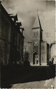 CPA LIVRY GARGAN - L'Eglise (124012)