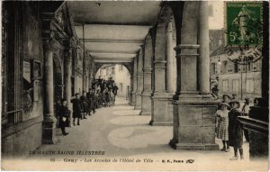 CPA Gray Les Arcades de l'Hotel de Ville (1273190)