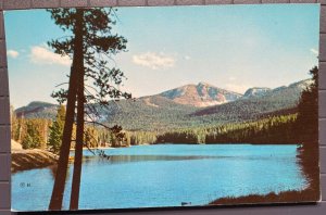 Vintage Postcard 1950-1960 Yellowstone Lake, Yellowstone National Peak, Wyoming