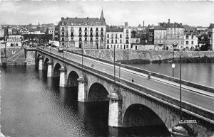 BR38713 Roanne le pont et le Quai de la loire france