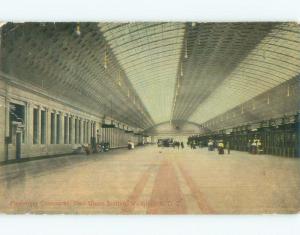 Divided-Back PASSENGER CONCOURSE AT UNION TRAIN STATION Washington DC E9853