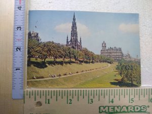Postcard The Scott Monument and the North British Hotel, Edinburgh, Scotland