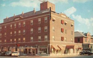 McPHERSON, KS Kansas HOTEL WARREN~Coffee Shop ROADSIDE 50's CARS Chrome Postcard