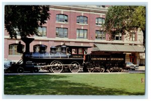 c1970 Countess of Dufferin Locomotive Train CPR Station Winnipeg Canada Postcard 