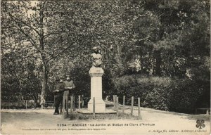 CPA ANDUZE - Le Jardinet Statue de Clara d'ANDUZE (123181)