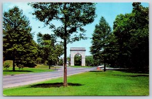 Huntington West Virginia~War Memorial Arch Monument In Park~Vintage Postcard