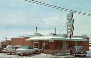 Gunnison Colorado Goads Fine Foods Street View Vintage Postcard K86849