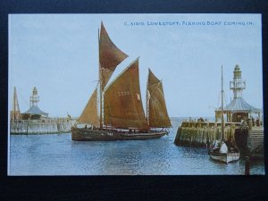 Suffolk Sailing Boat LOWESTOFT Reg LT741 Fishing Boat Coming In - Old Postcard