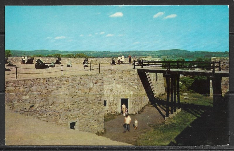 New York, Ticonderoga - North Demi Lune & Bridge Of Fort - [NY-612]