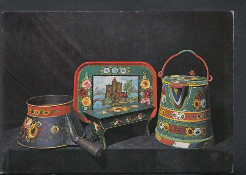 Museum Postcard - Canal Boat Painted Ware, Waterways Museum, Stoke Bruerne T7551