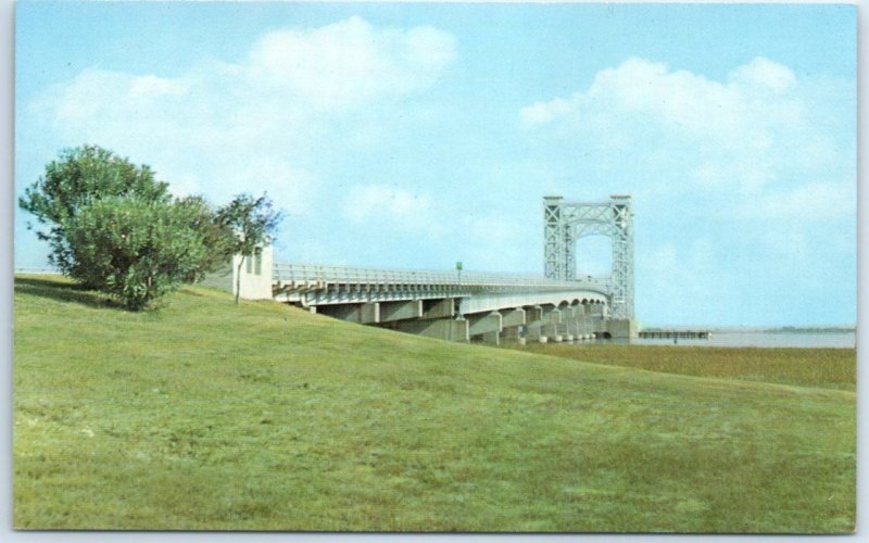 Postcard - The Sidney Lanier Bridge, Brunswick, Georgia, on US 17