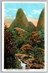 Hawaiian Postcard - Iao Valley - Wailuku, Hawaii