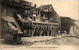 CPA Le Trieur á la Kabylie prés Voutré (192610)